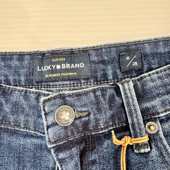 Lucky Brand "The Roll Up" Denim Jean Shorts Distressed Ripped sz 6 - Picture 4 of 7